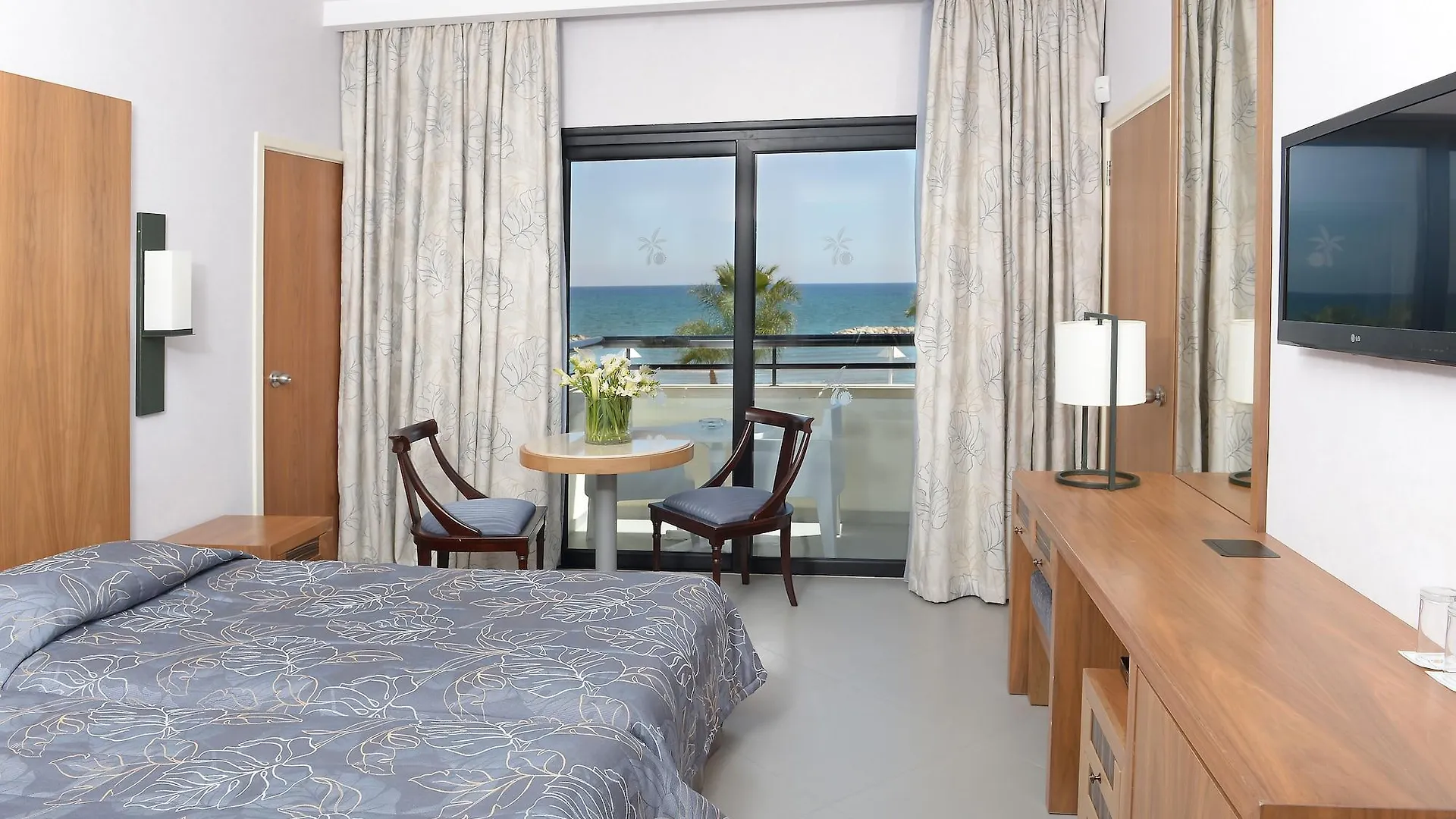 Palm Beach Hotel & Bungalows Larnaca Resort