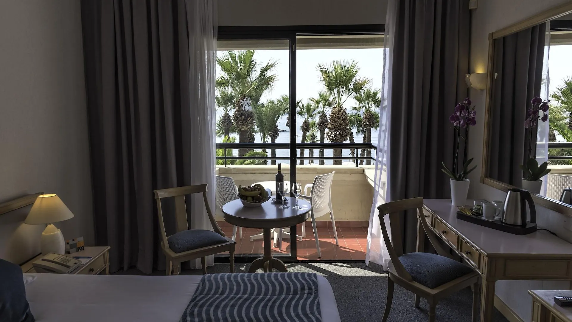 Palm Beach Hotel & Bungalows Larnaca Resort