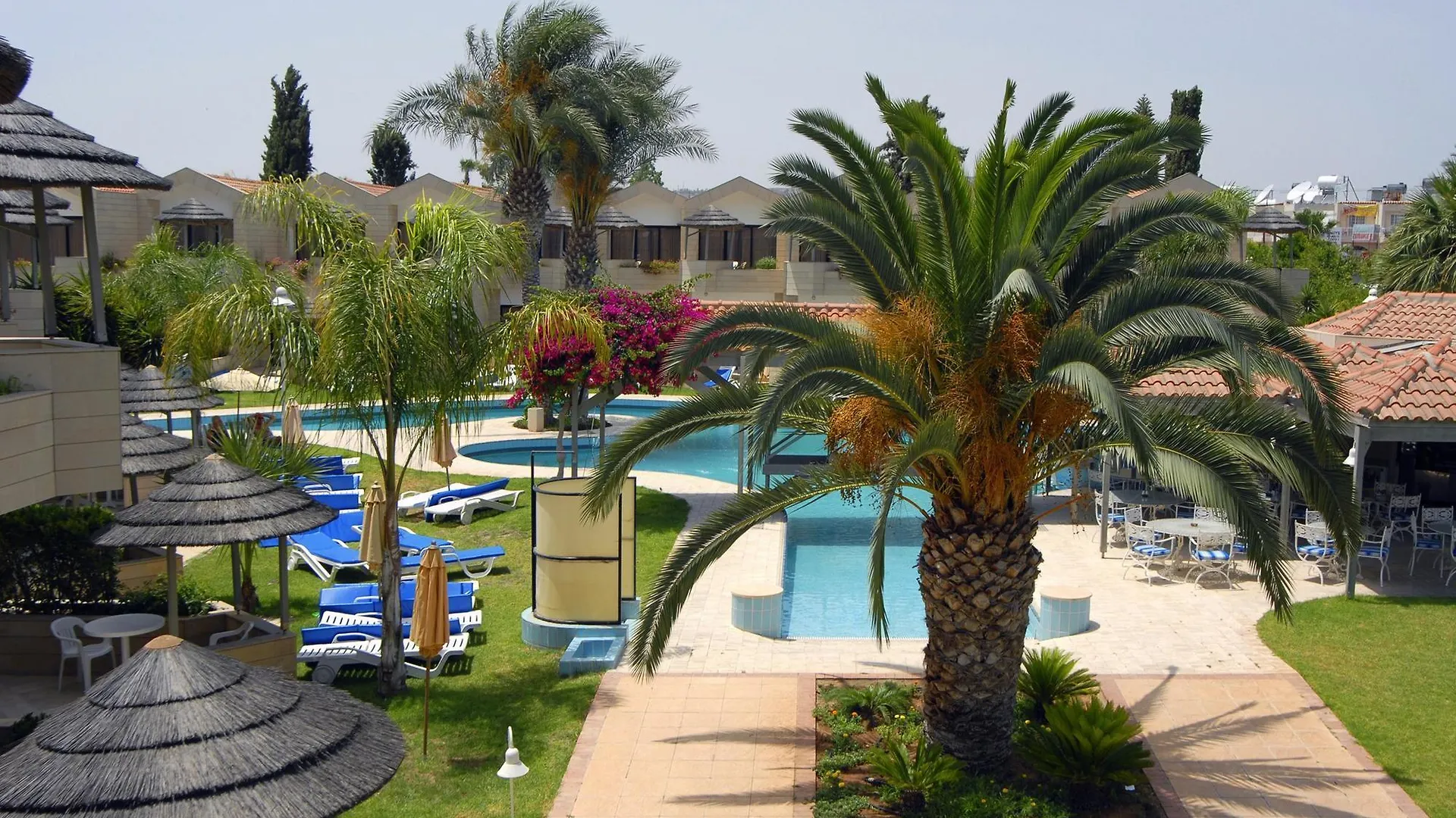 Resort Palm Beach Hotel & Bungalows Larnaca