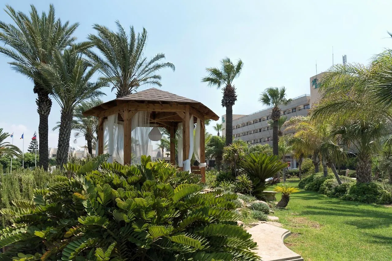 Palm Beach Hotel & Bungalows Larnaca 4*,