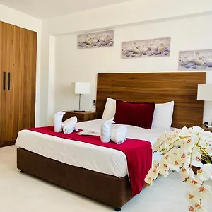Apartahotel Eleonora
