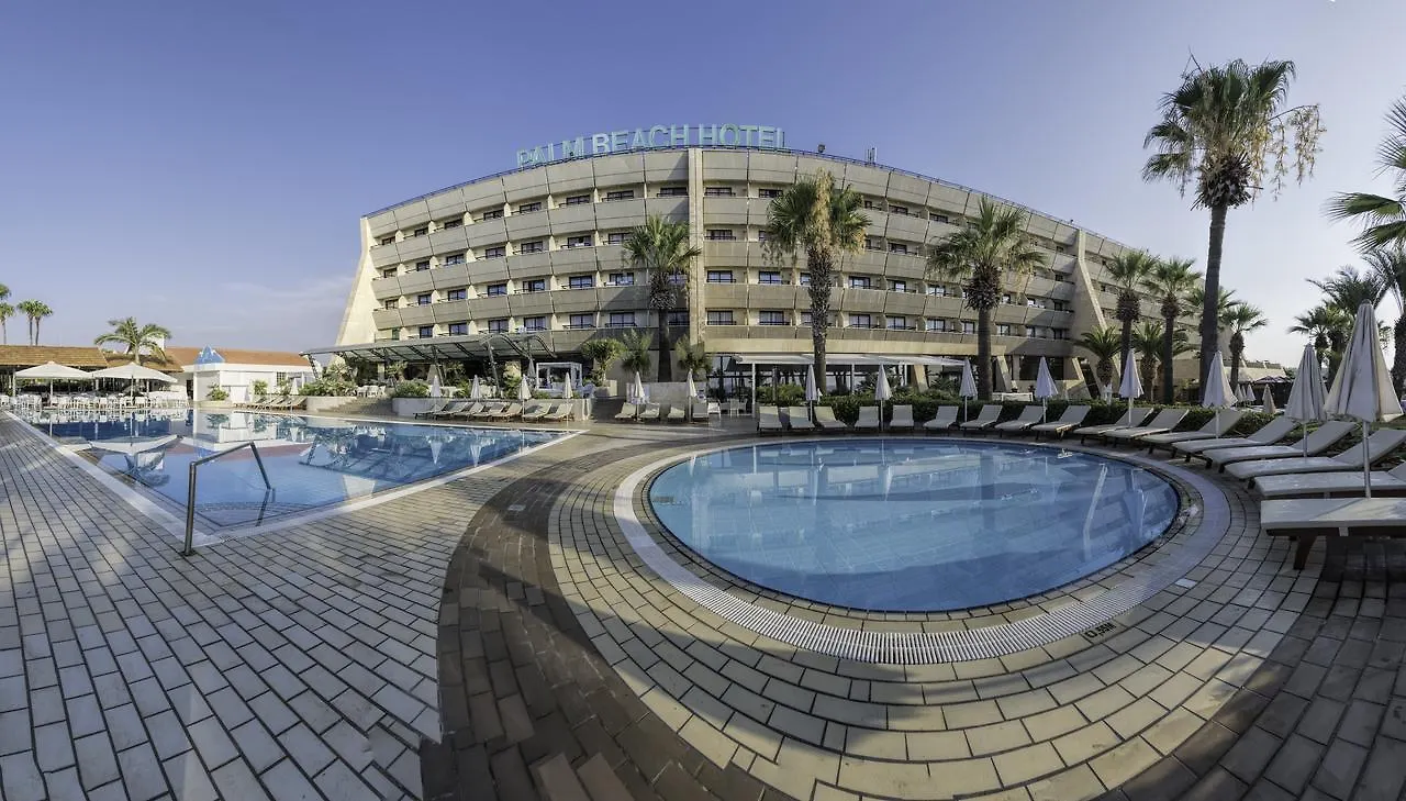 Palm Beach Hotel & Bungalows 라르나카 리조트